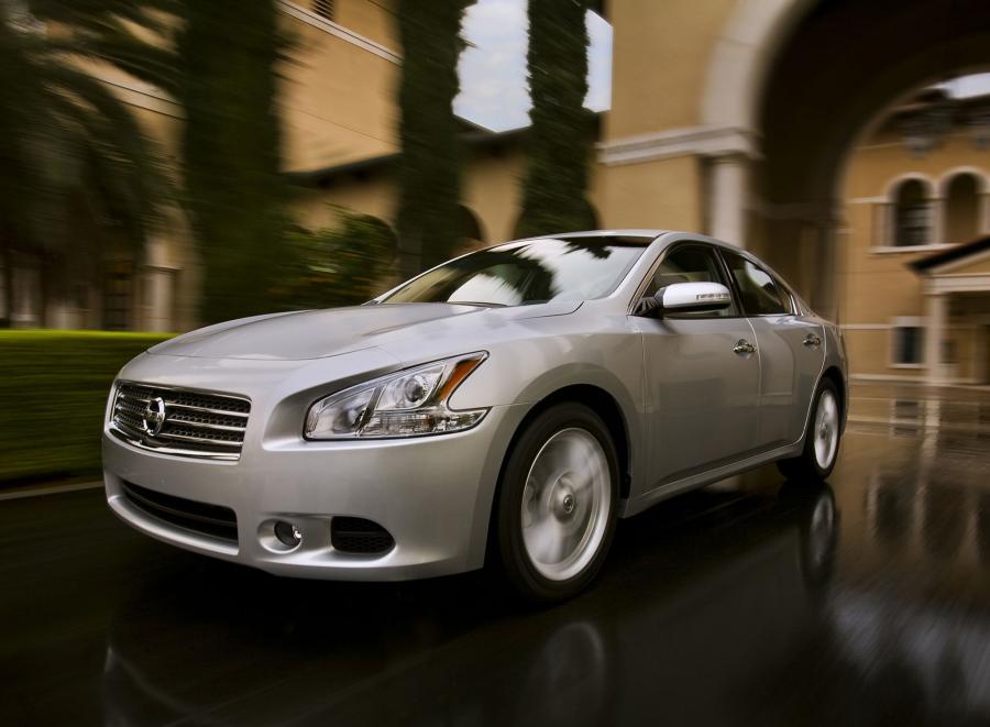  Nissan Maxima 2008 года  (фото 16 из 17)